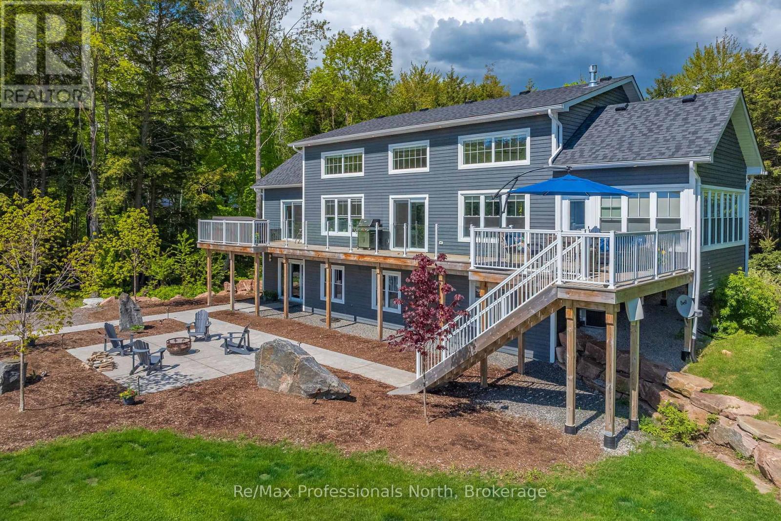 1076 Xavier Street, Gravenhurst, Ontario  P0E 1G0 - Photo 8 - X12477793