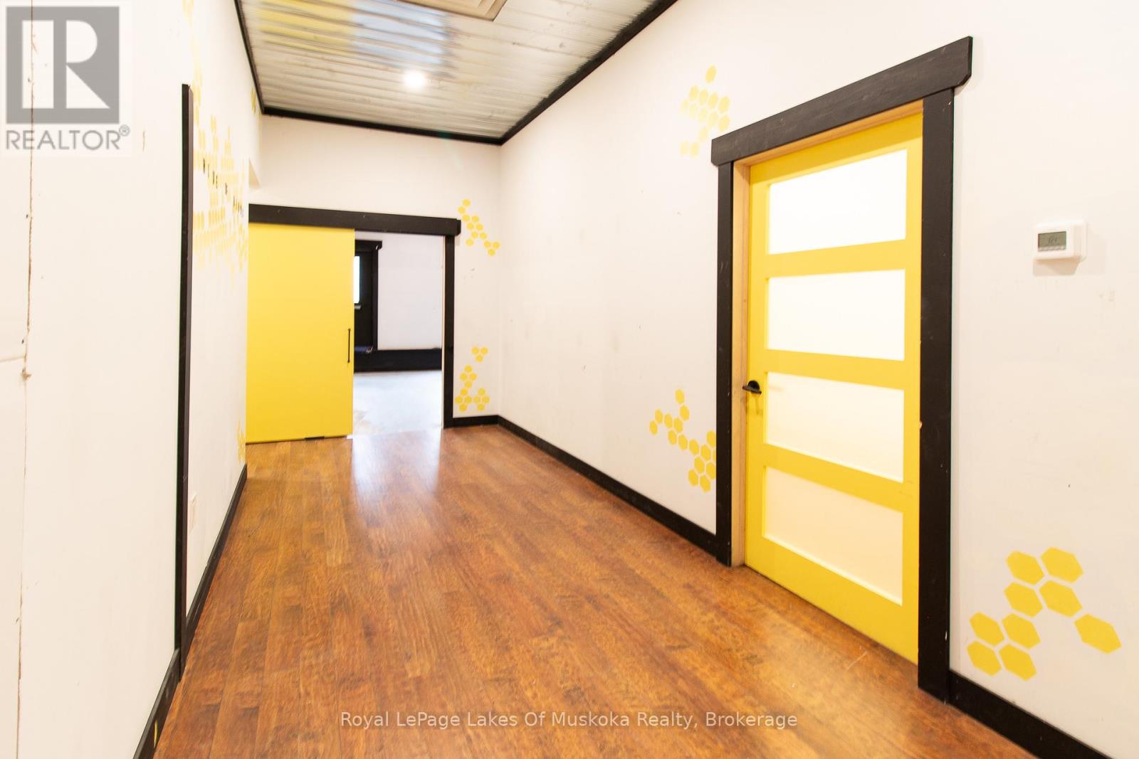 227 Wellington Street, Bracebridge, Ontario  P1L 1C1 - Photo 19 - X12478623