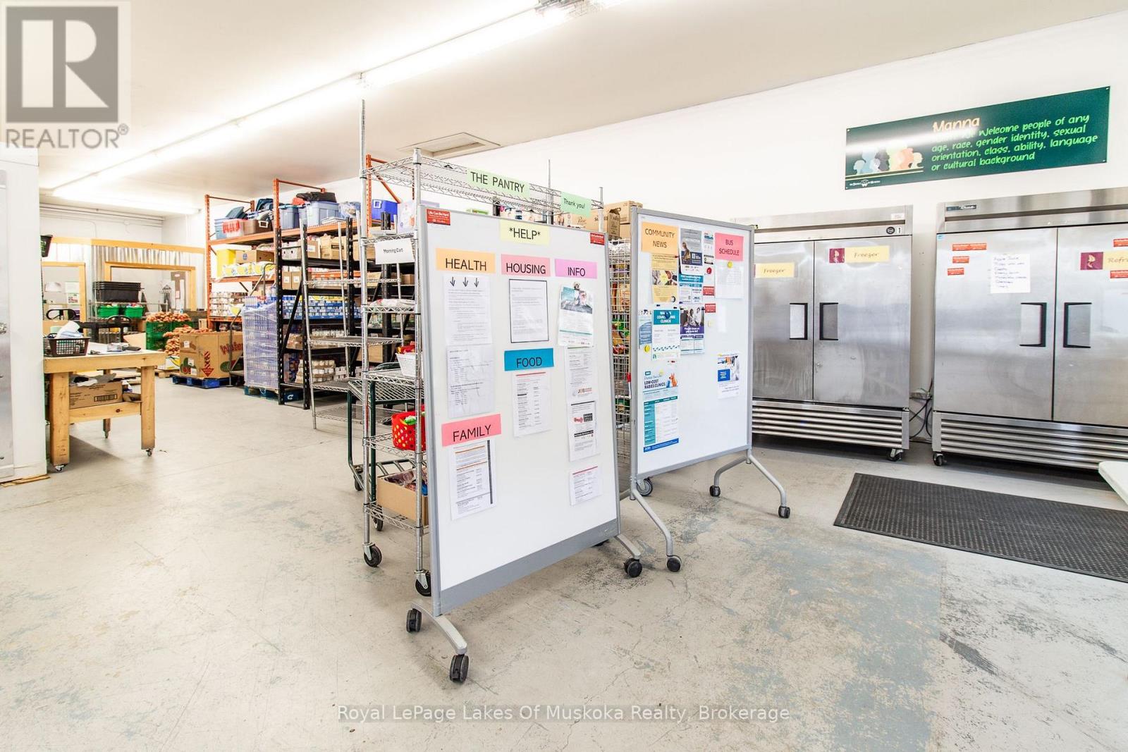 227 Wellington Street, Bracebridge, Ontario  P1L 1C1 - Photo 38 - X12478623