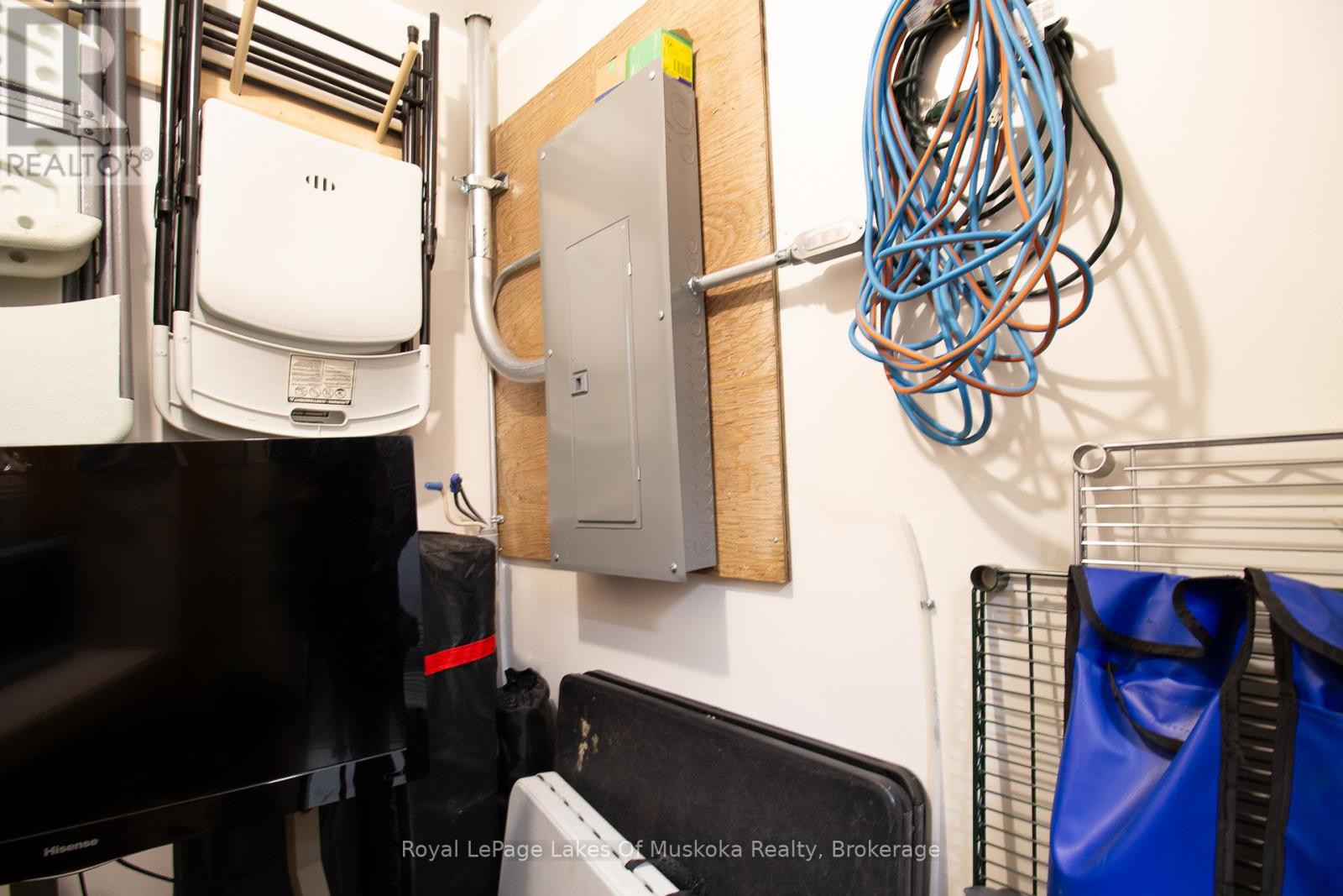 227 Wellington Street, Bracebridge, Ontario  P1L 1C1 - Photo 45 - X12478623