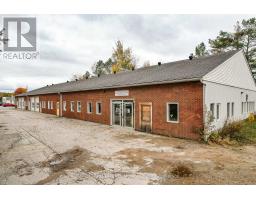 227 WELLINGTON STREET, Bracebridge, Ontario