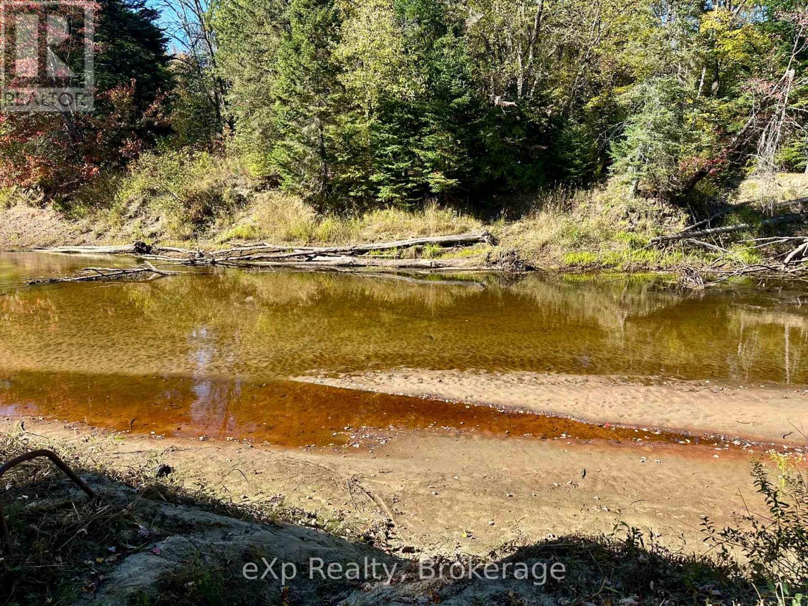 61 Robert Road W, Huntsville, Ontario  P1H 1L4 - Photo 24 - X12479184