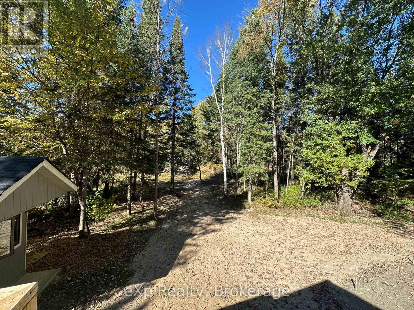 61 Robert Road W, Huntsville, Ontario  P1H 1L4 - Photo 8 - X12479184