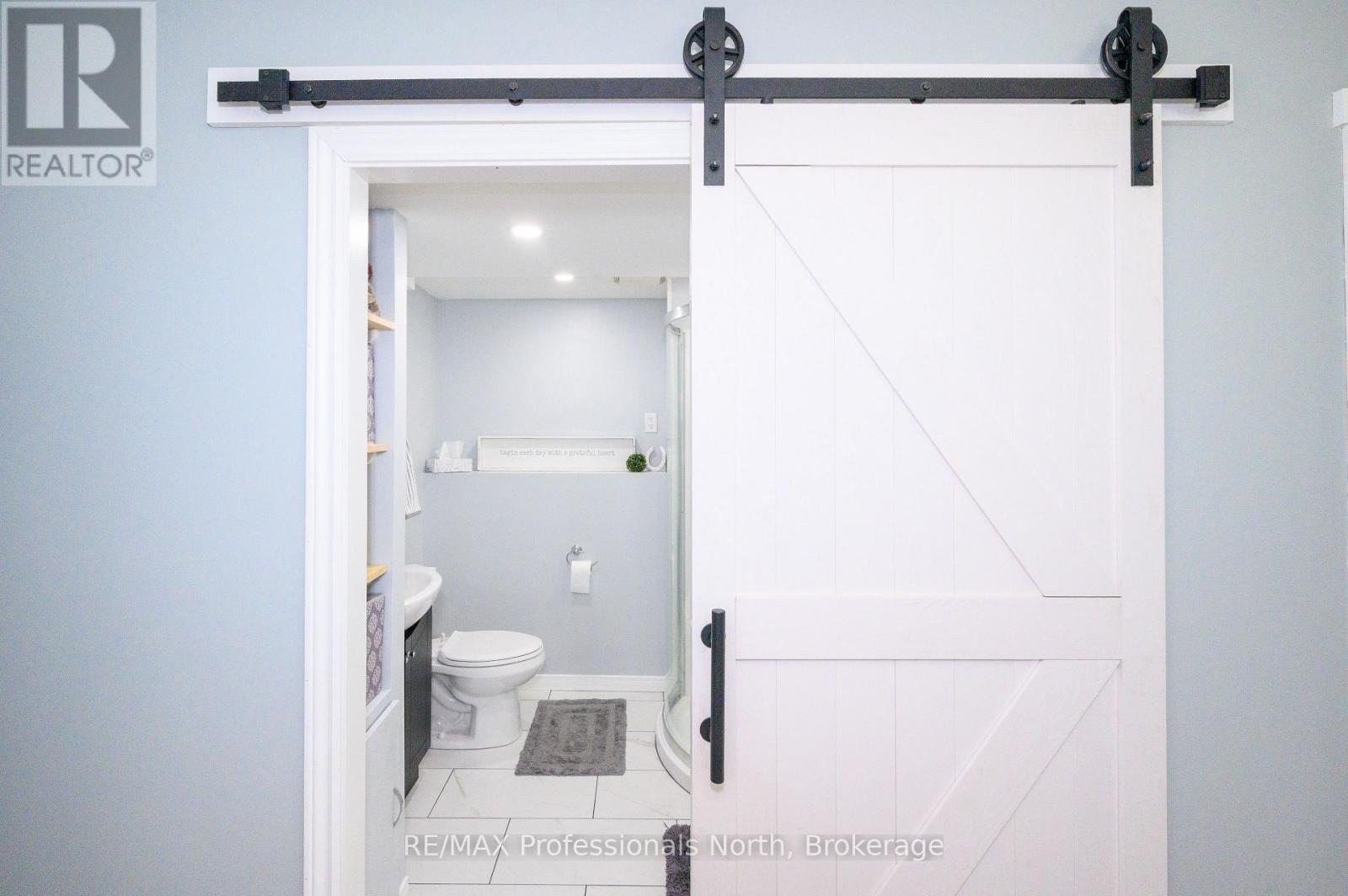 30 Sabrina Park Drive, Huntsville, Ontario  P1H 1L8 - Photo 18 - X12481787