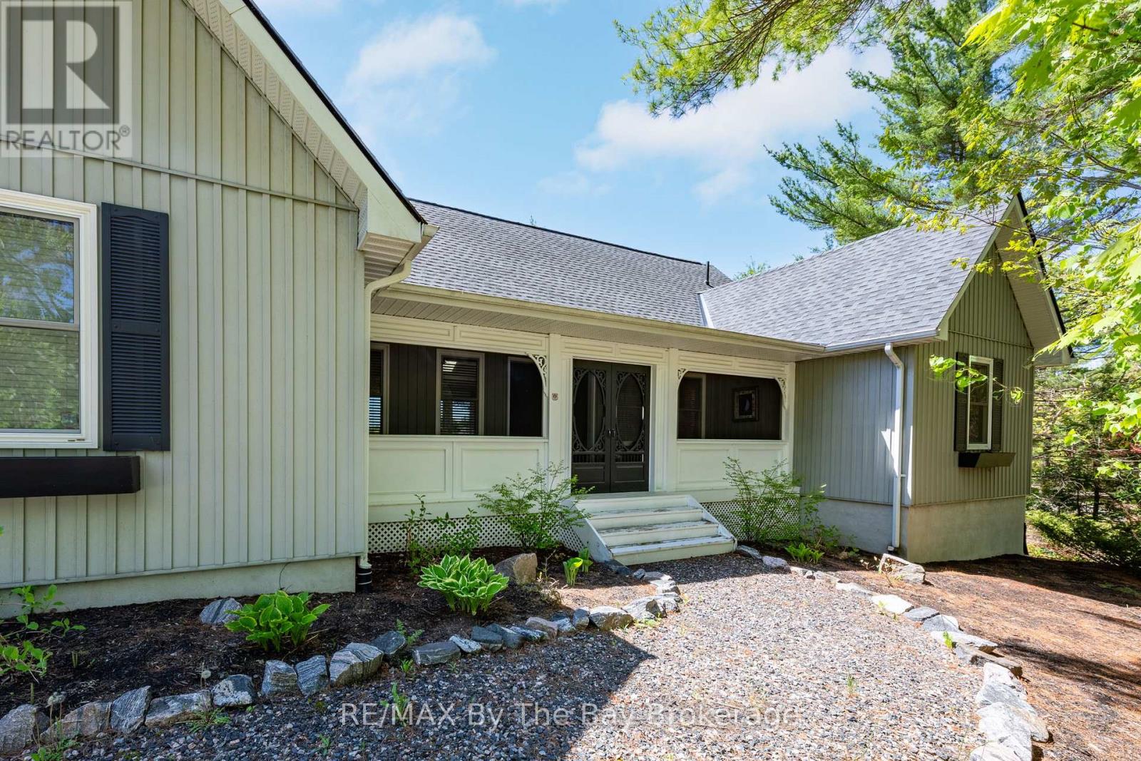 261 Kim T Lane, Georgian Bay, Ontario  L0K 1S0 - Photo 10 - X12482070