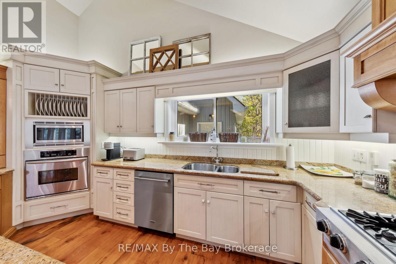 261 Kim T Lane, Georgian Bay, Ontario  L0K 1S0 - Photo 21 - X12482070