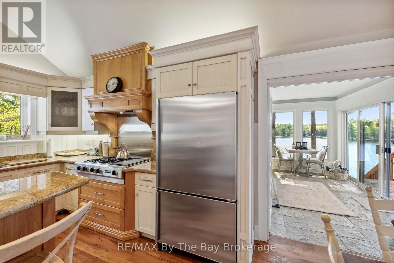 261 Kim T Lane, Georgian Bay, Ontario  L0K 1S0 - Photo 22 - X12482070