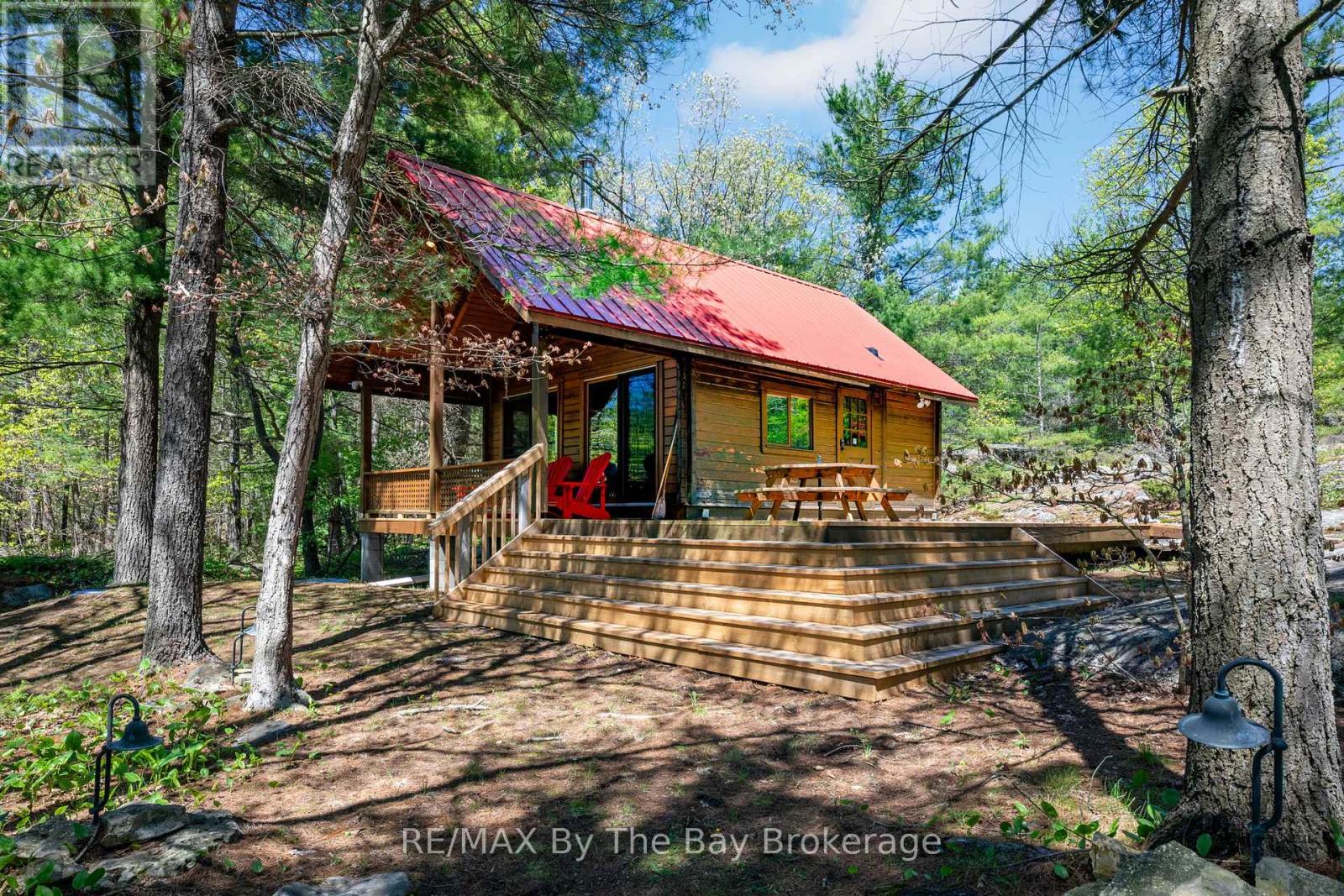261 Kim T Lane, Georgian Bay, Ontario  L0K 1S0 - Photo 37 - X12482070