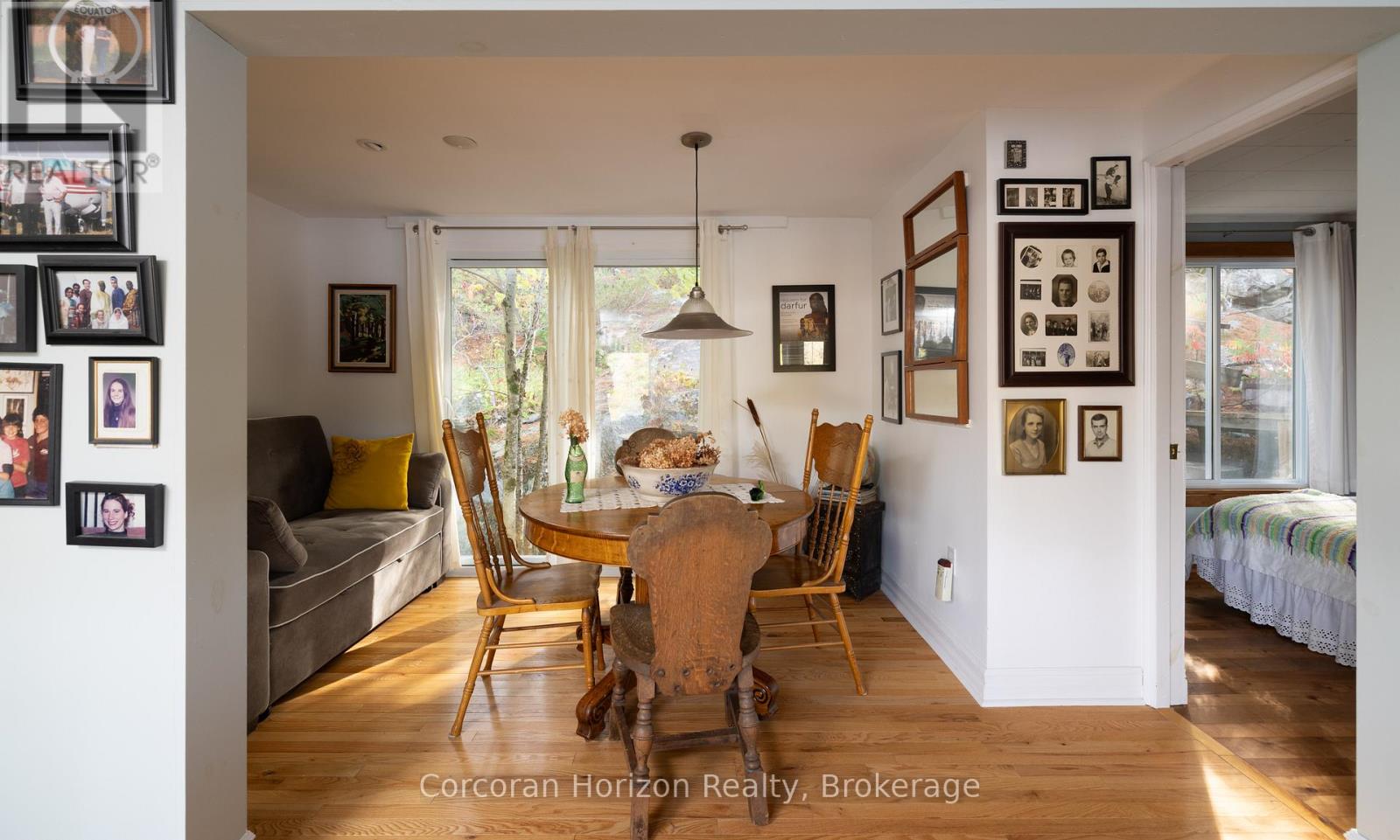 566 Hungry Bay Road W, Georgian Bay, Ontario  L0K 1S0 - Photo 18 - X12482370