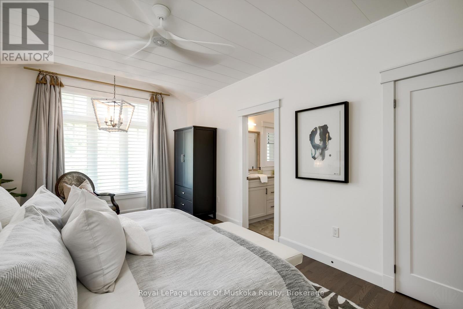 75 Selkirk Drive, Huntsville, Ontario  P1H 0C6 - Photo 26 - X12483299