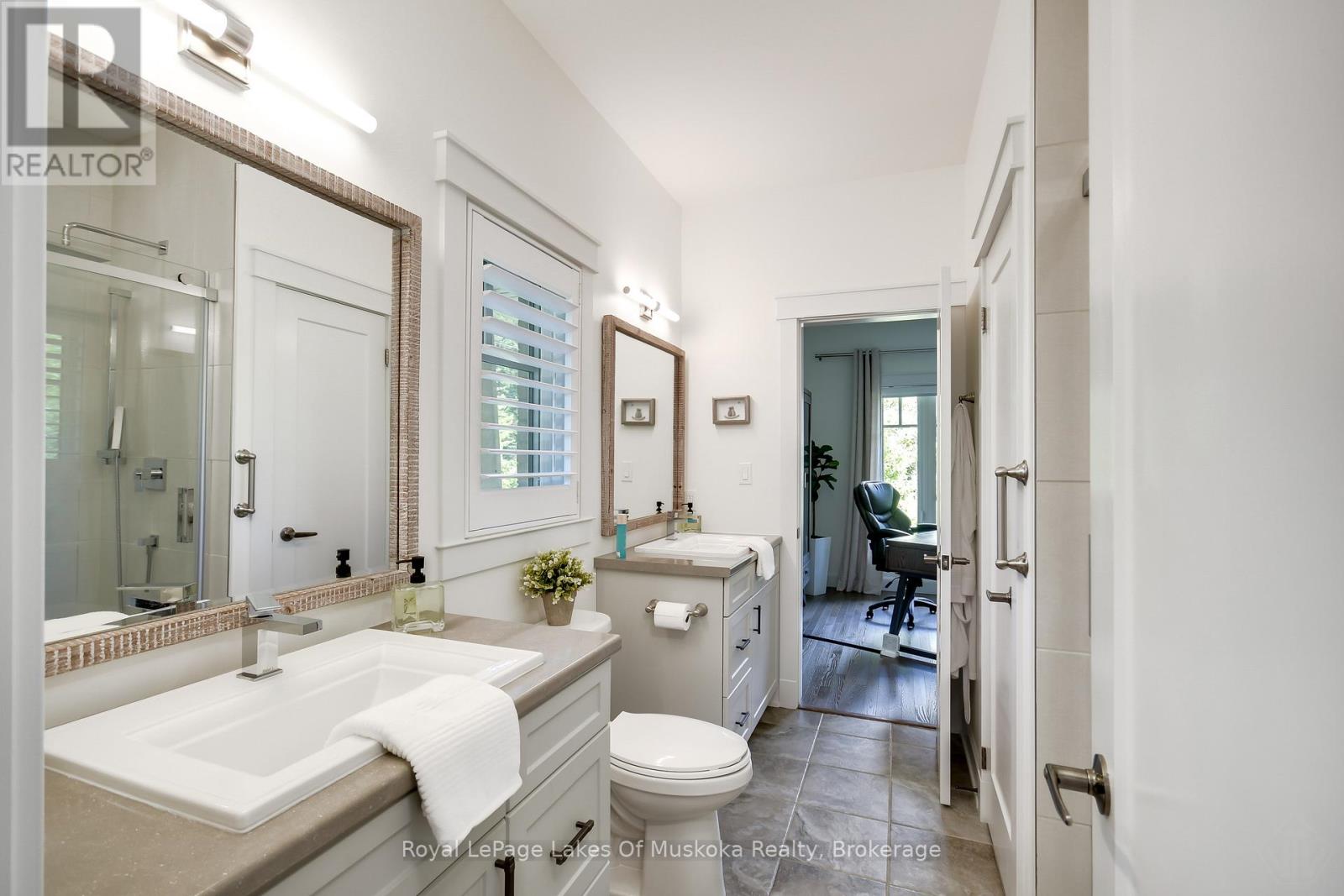 75 Selkirk Drive, Huntsville, Ontario  P1H 0C6 - Photo 27 - X12483299