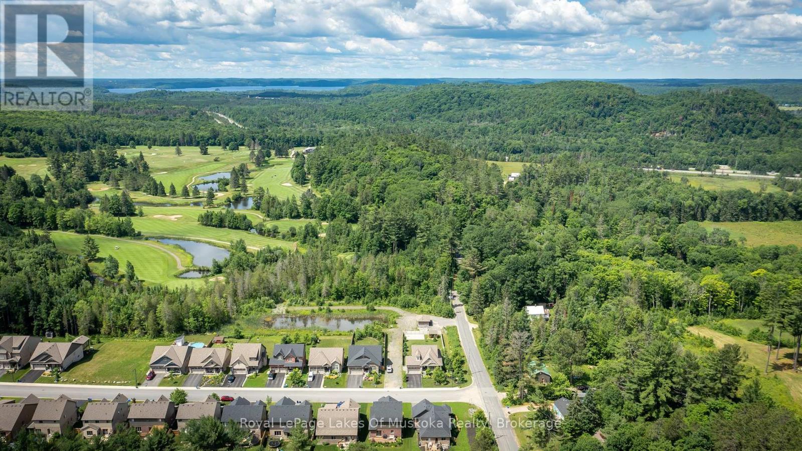 75 Selkirk Drive, Huntsville, Ontario  P1H 0C6 - Photo 42 - X12483299