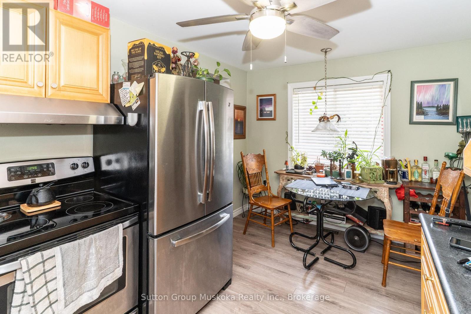 4 Thunder Bridge Court S, Huntsville, Ontario  P1H 1M1 - Photo 15 - X12483628