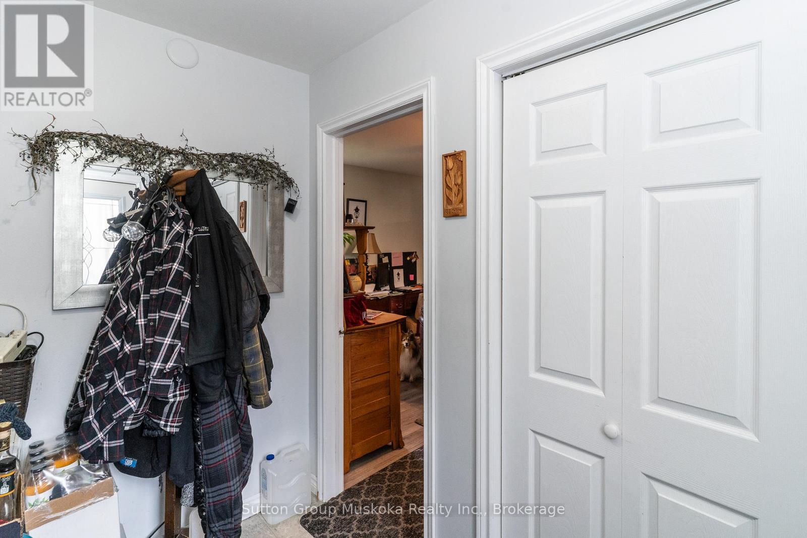 4 Thunder Bridge Court S, Huntsville, Ontario  P1H 1M1 - Photo 7 - X12483628