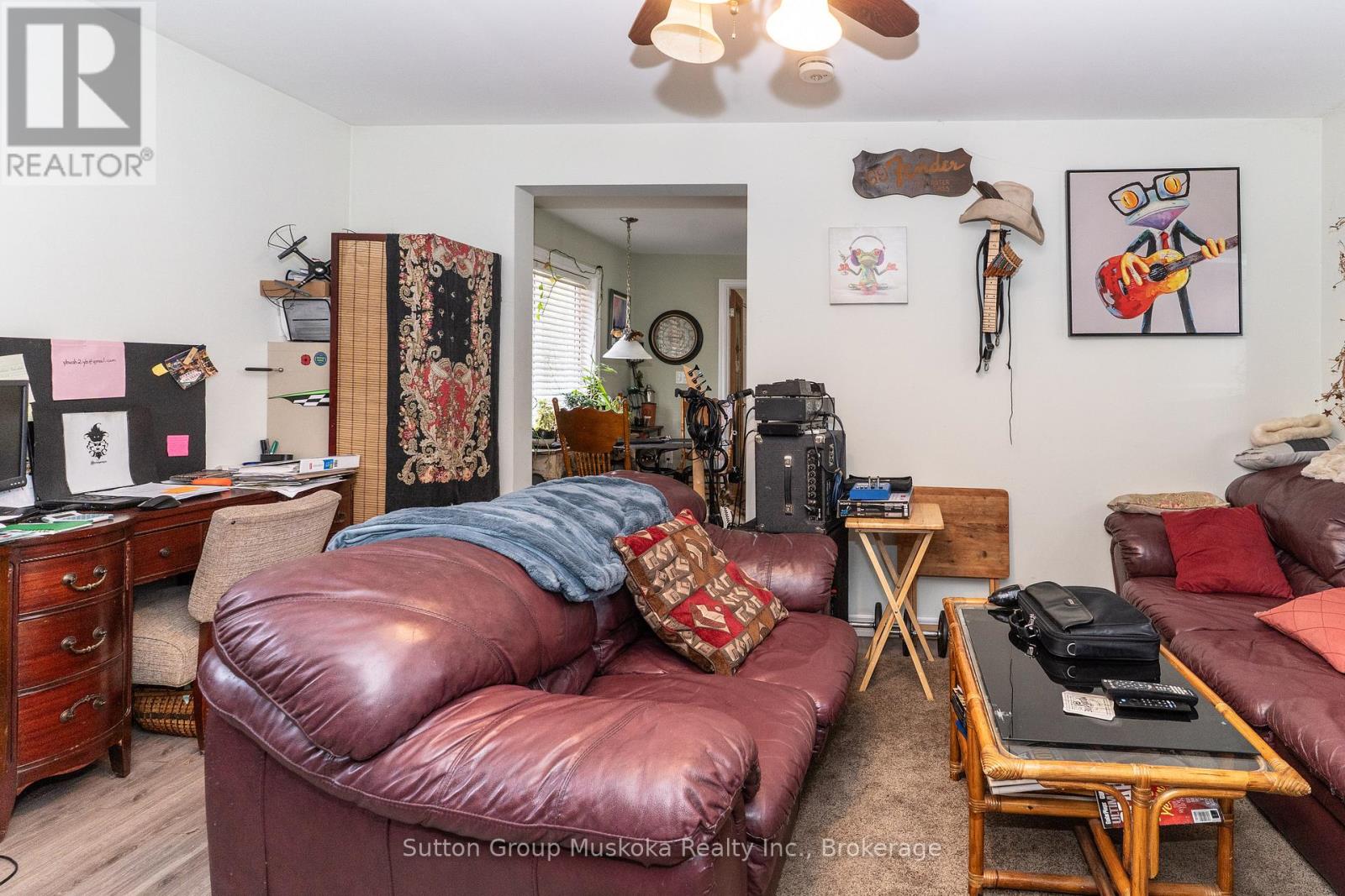 4 Thunder Bridge Court S, Huntsville, Ontario  P1H 1M1 - Photo 8 - X12483628