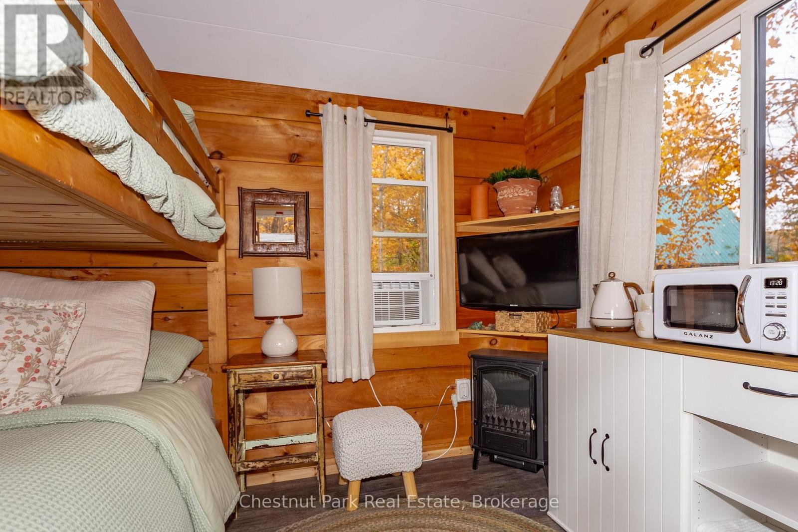 305 Salmon Lake Road, Seguin, Ontario  P2A 0B2 - Photo 30 - X12483758