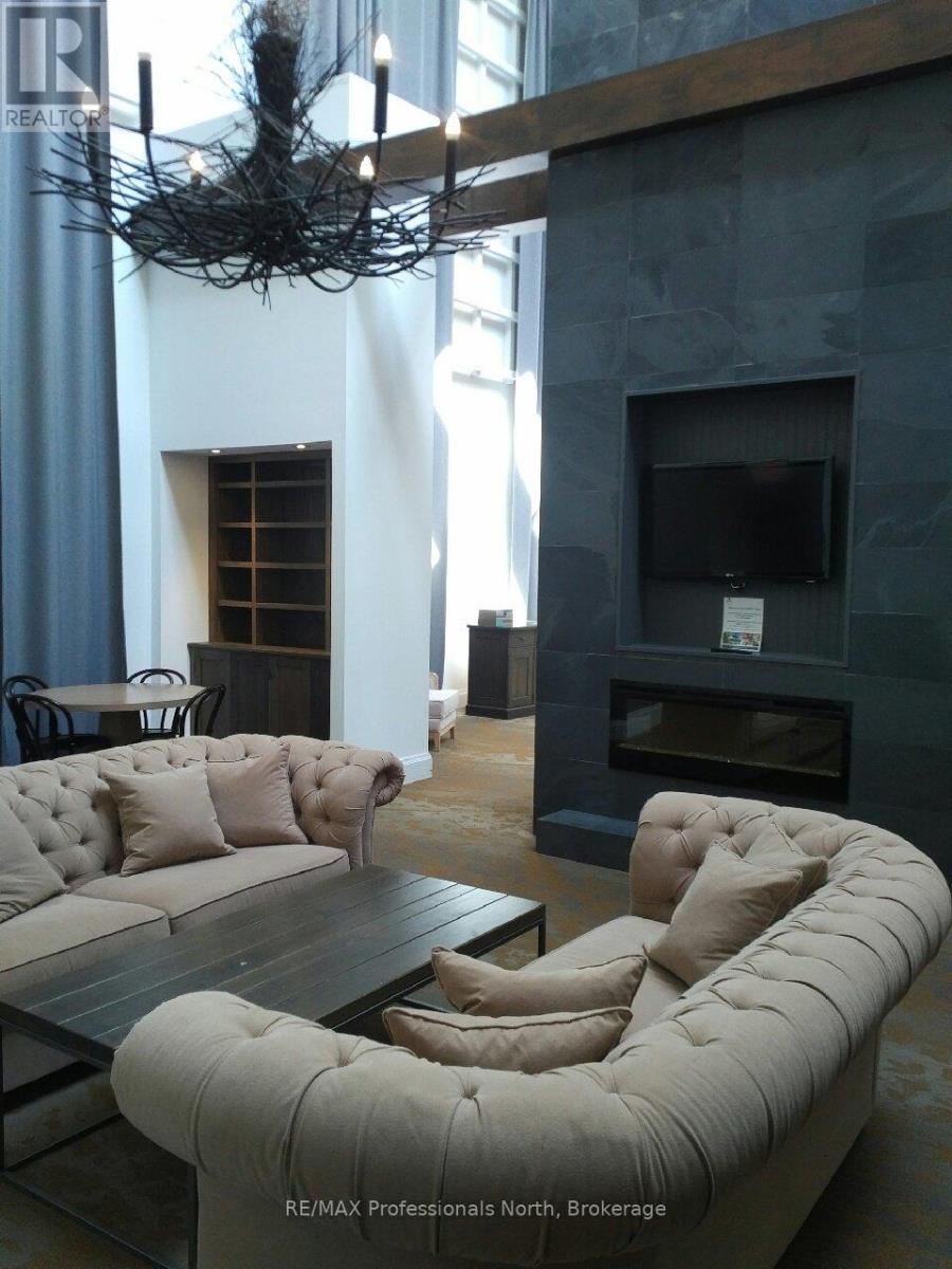 54-207 - 1235 Deerhurst Drive, Huntsville, Ontario  P1H 2E8 - Photo 12 - X12484834