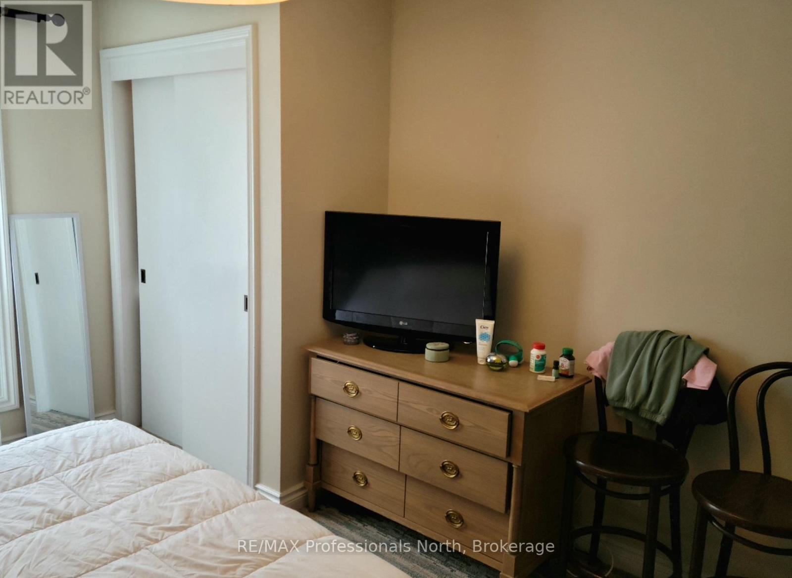 54-207 - 1235 Deerhurst Drive, Huntsville, Ontario  P1H 2E8 - Photo 6 - X12484834