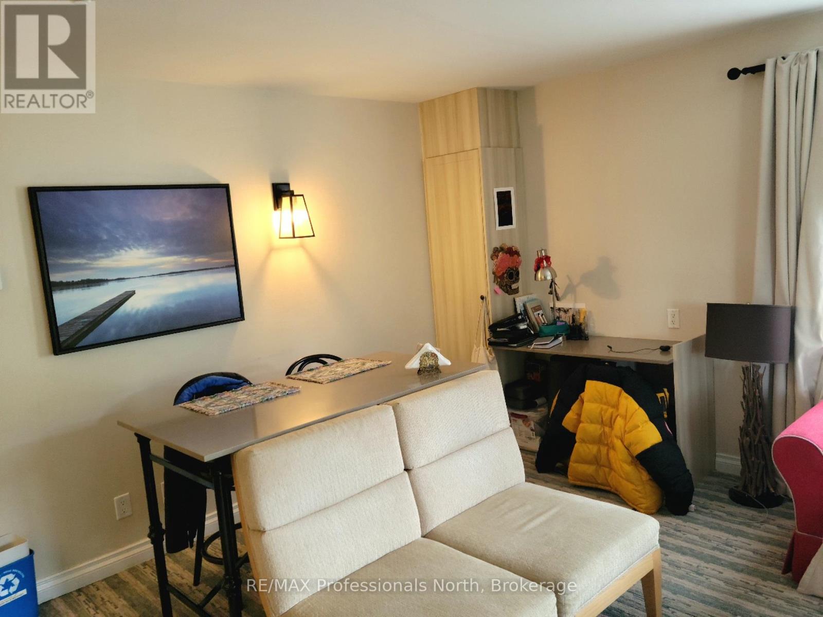 54-207 - 1235 Deerhurst Drive, Huntsville, Ontario  P1H 2E8 - Photo 8 - X12484834