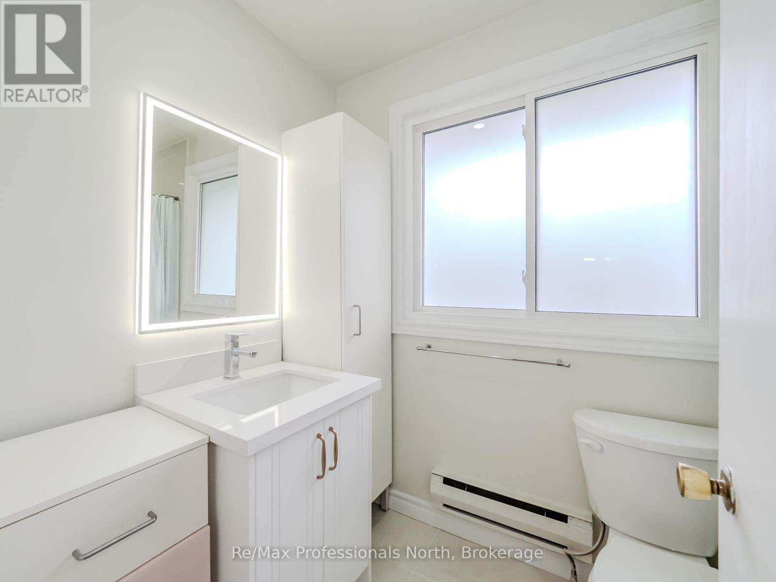 600 David Street, Gravenhurst, Ontario  P1P 1M2 - Photo 21 - X12484915