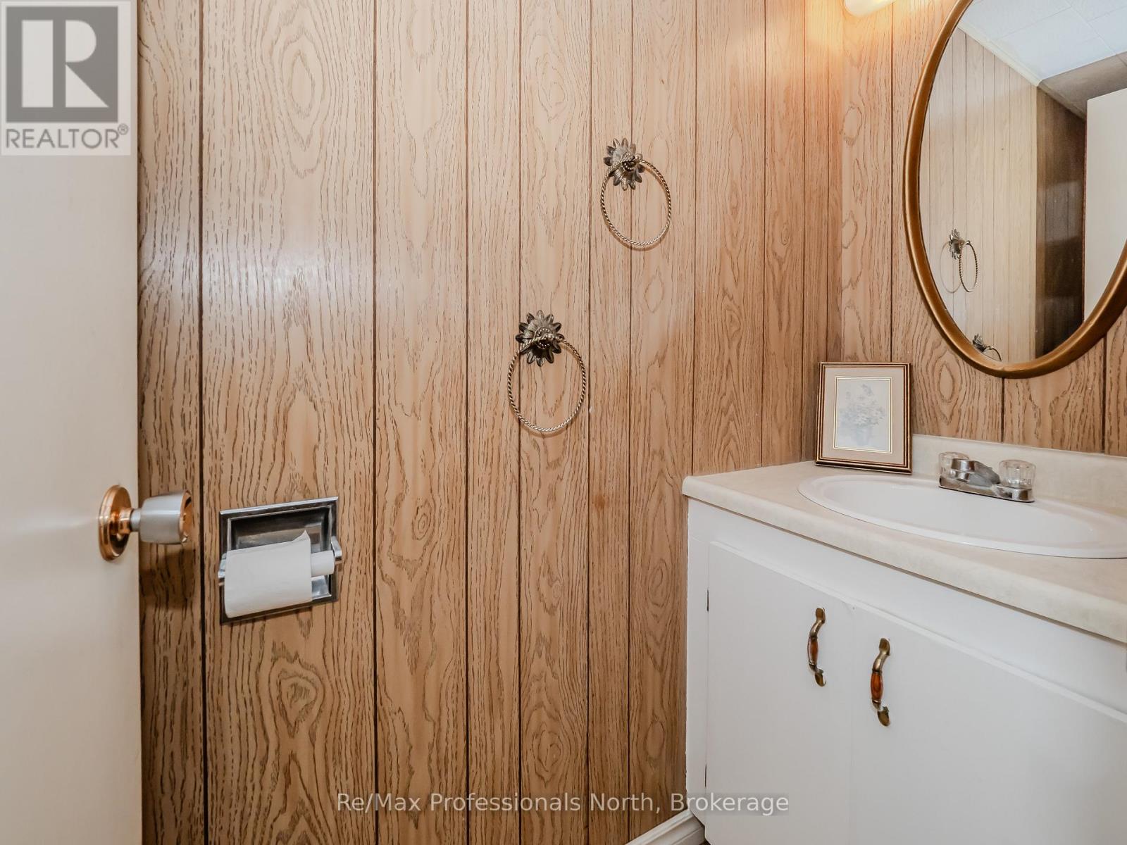 600 David Street, Gravenhurst, Ontario  P1P 1M2 - Photo 28 - X12484915