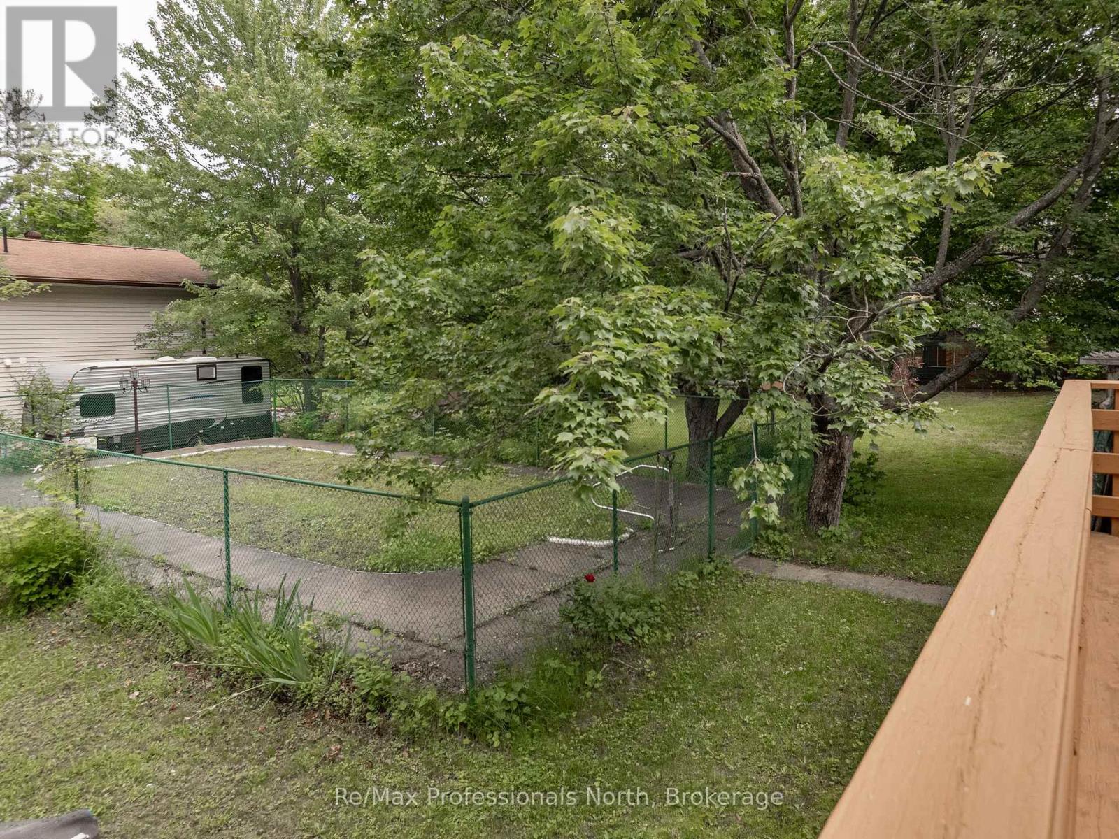 600 David Street, Gravenhurst, Ontario  P1P 1M2 - Photo 34 - X12484915