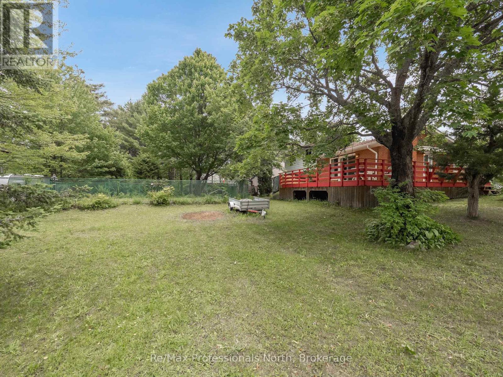 600 David Street, Gravenhurst, Ontario  P1P 1M2 - Photo 38 - X12484915