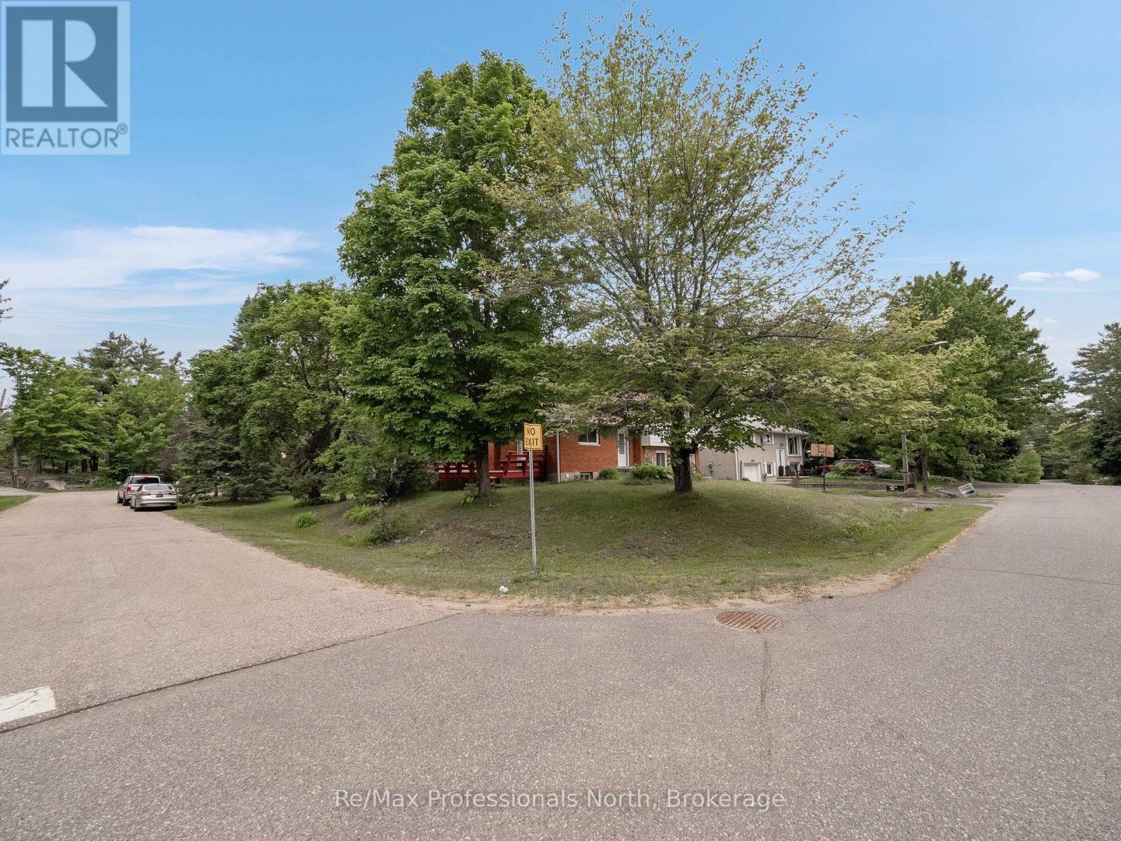 600 David Street, Gravenhurst, Ontario  P1P 1M2 - Photo 41 - X12484915