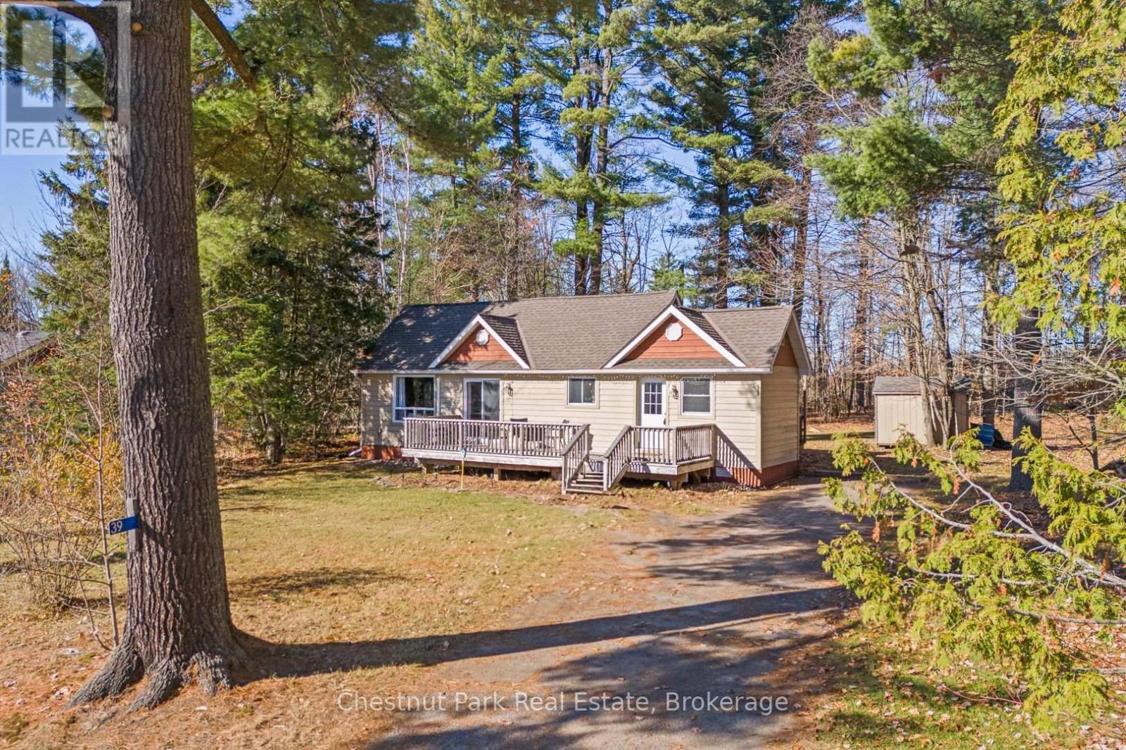 39 Golf Course Road, Huntsville, Ontario  P1H 1N7 - Photo 26 - X12489708