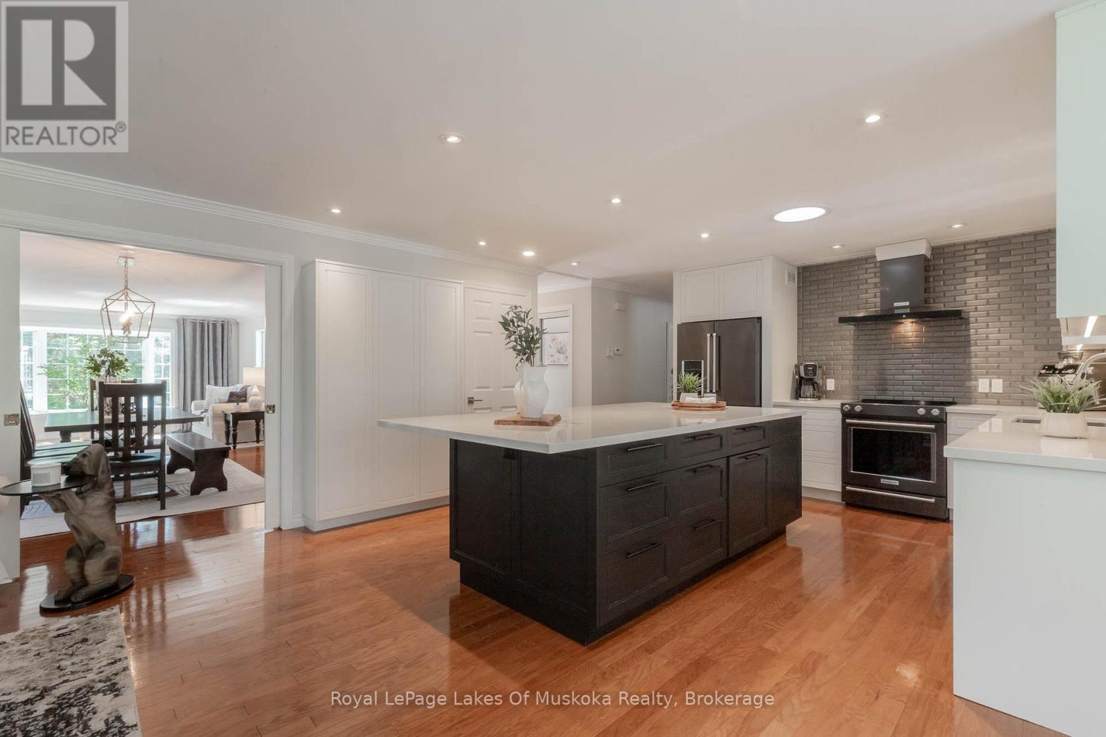 24 Birchwood Crescent, Huntsville, Ontario  P1H 0A6 - Photo 13 - X12490284