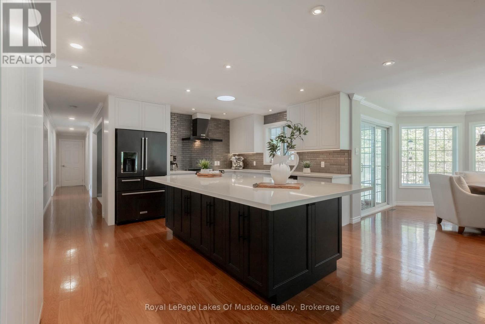 24 Birchwood Crescent, Huntsville, Ontario  P1H 0A6 - Photo 16 - X12490284