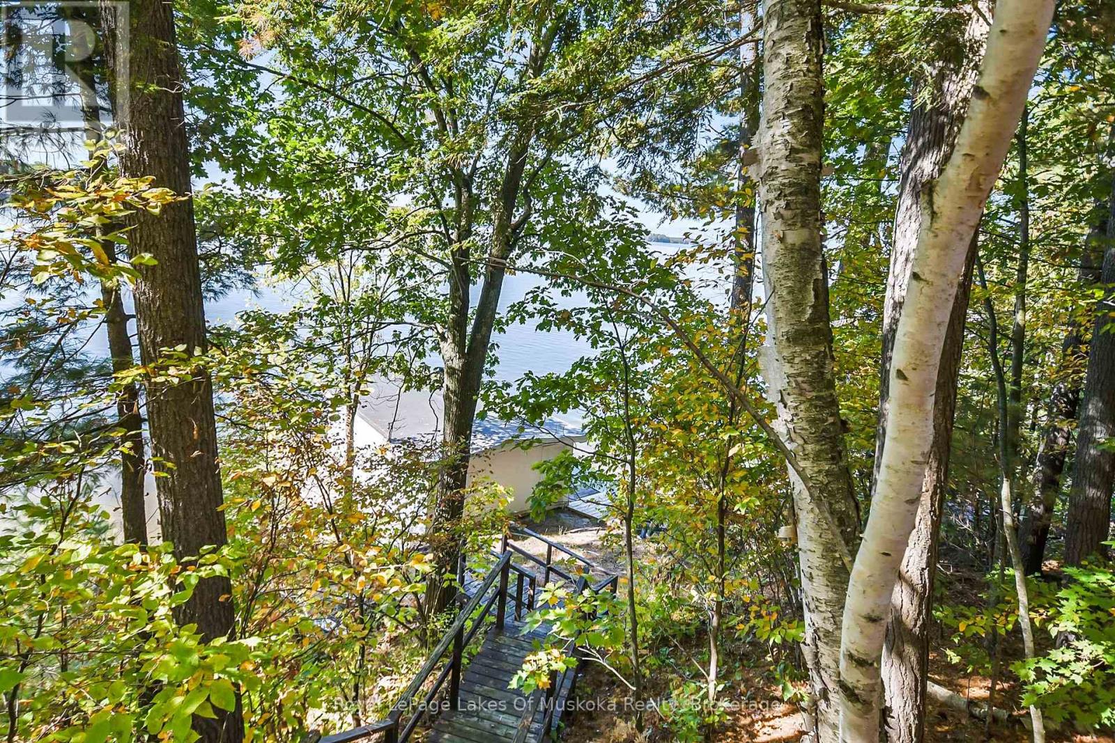 1031 Bowyers Beach Road, Bracebridge, Ontario  P1L 1W8 - Photo 26 - X12491828