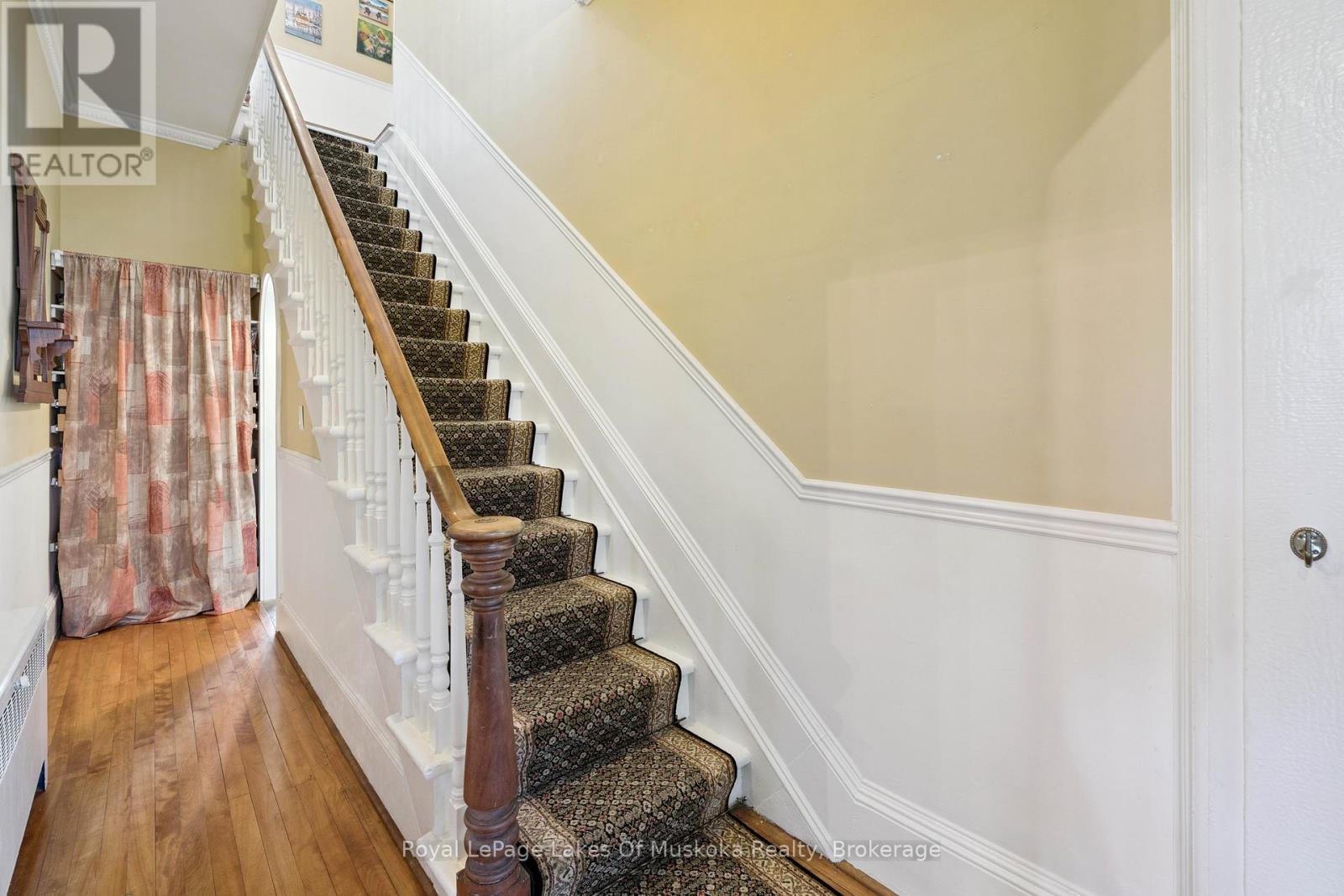 86 Quebec Street, Bracebridge, Ontario  P1L 2A4 - Photo 28 - X12492138