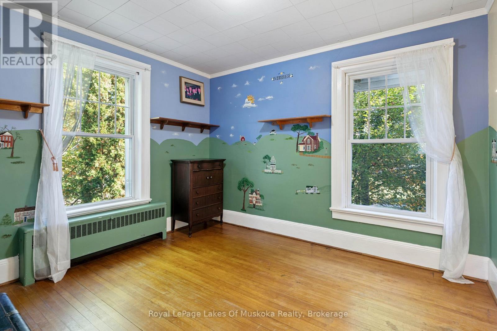 86 Quebec Street, Bracebridge, Ontario  P1L 2A4 - Photo 34 - X12492138