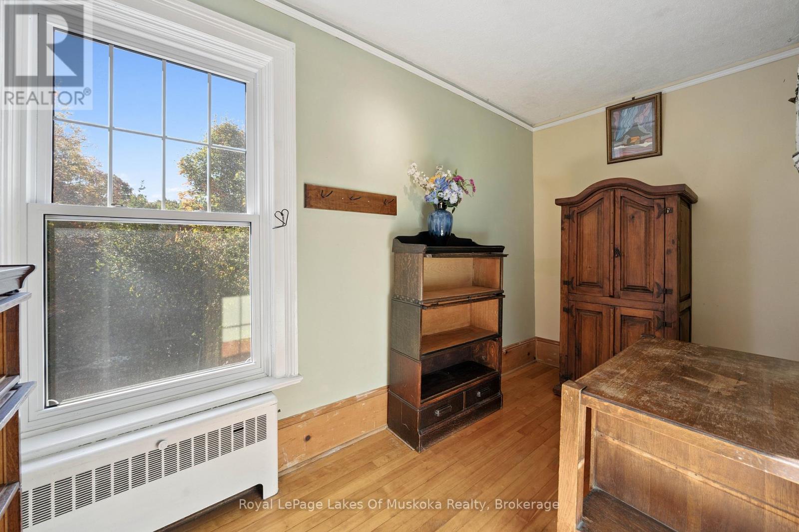 86 Quebec Street, Bracebridge, Ontario  P1L 2A4 - Photo 36 - X12492138