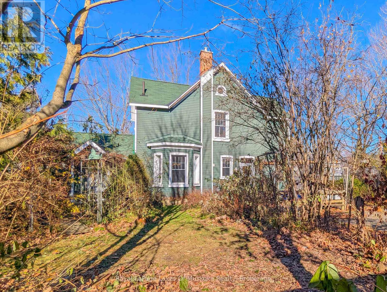 86 Quebec Street, Bracebridge, Ontario  P1L 2A4 - Photo 4 - X12492138