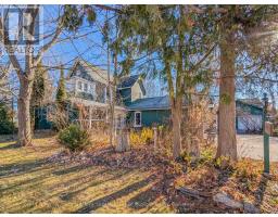 86 QUEBEC STREET, Bracebridge, Ontario