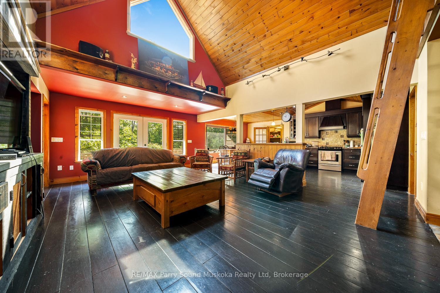 246 High Street, Georgian Bay, Ontario  P0C 1H0 - Photo 13 - X12493482