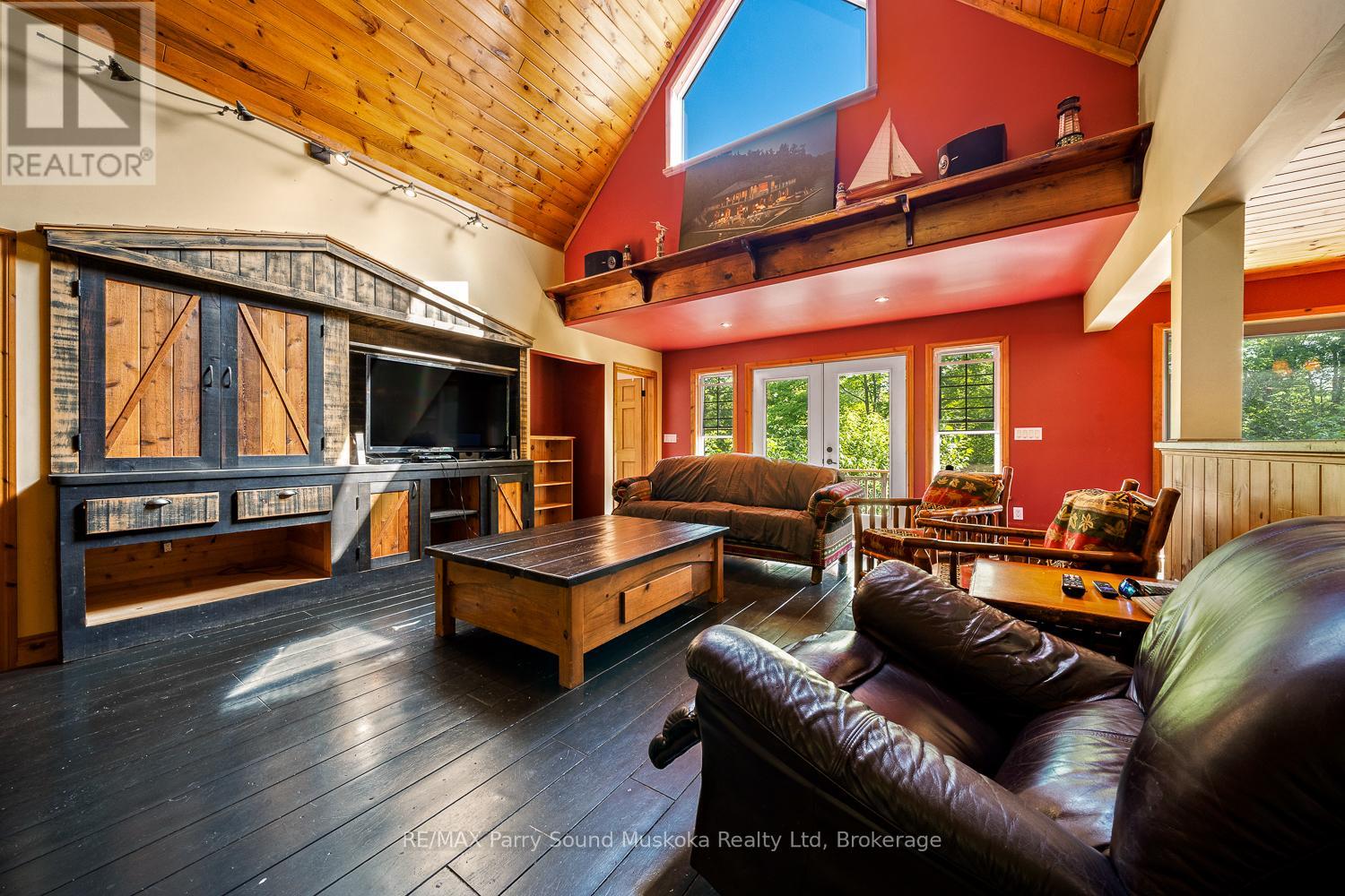 246 High Street, Georgian Bay, Ontario  P0C 1H0 - Photo 14 - X12493482