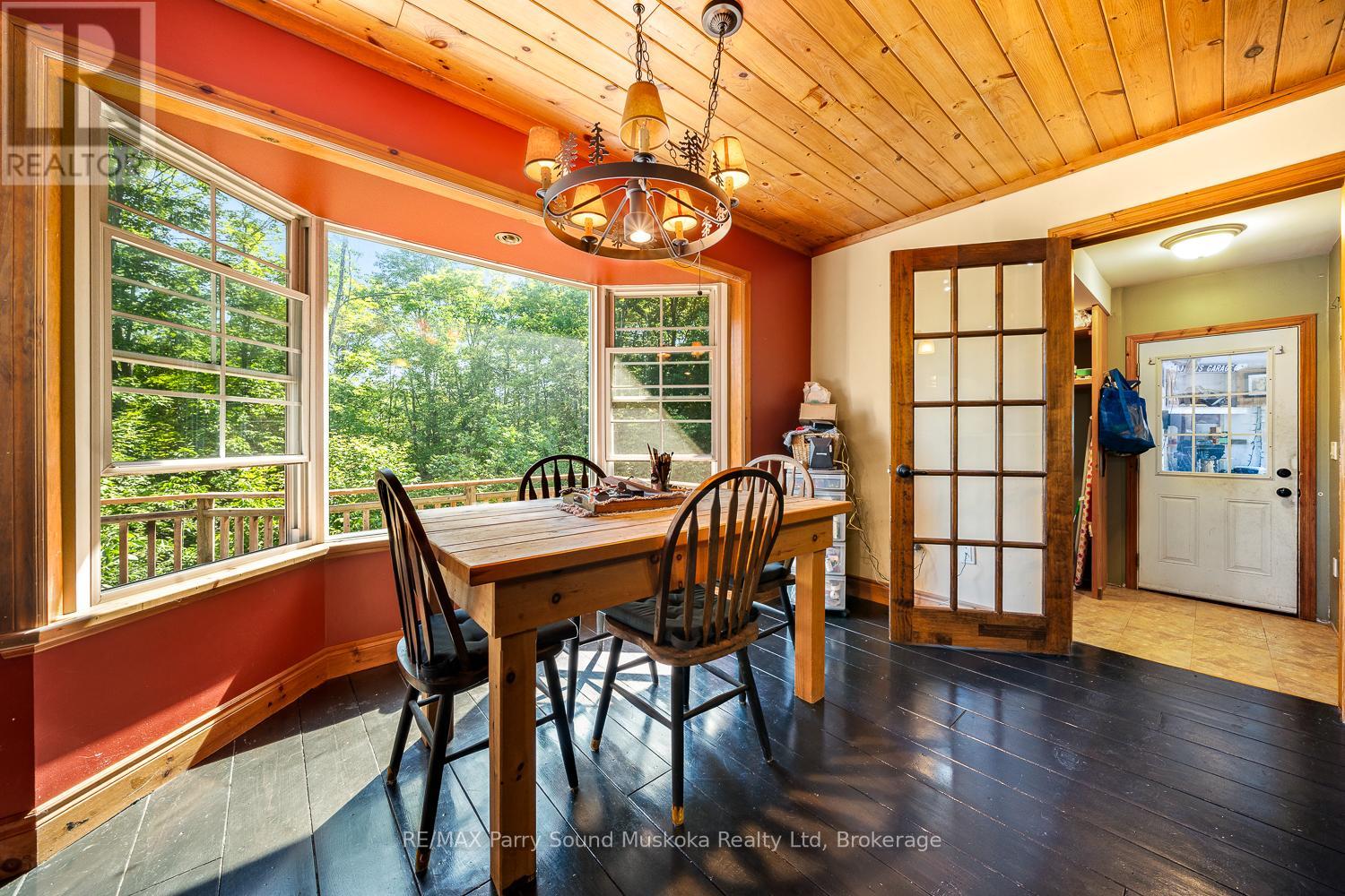 246 High Street, Georgian Bay, Ontario  P0C 1H0 - Photo 18 - X12493482