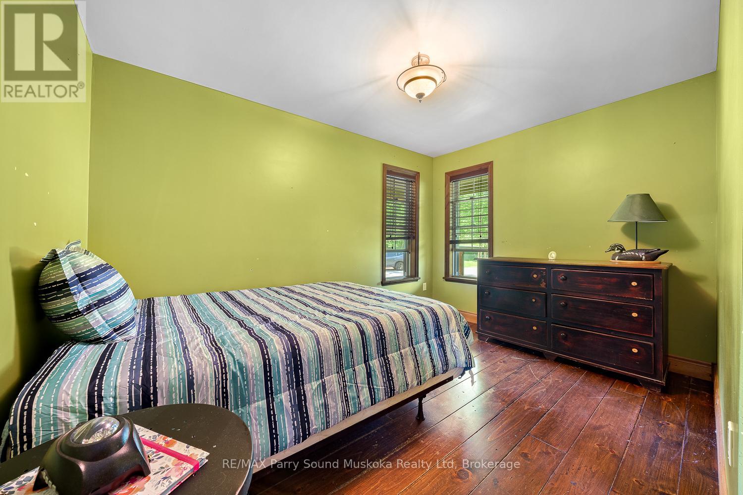 246 High Street, Georgian Bay, Ontario  P0C 1H0 - Photo 21 - X12493482