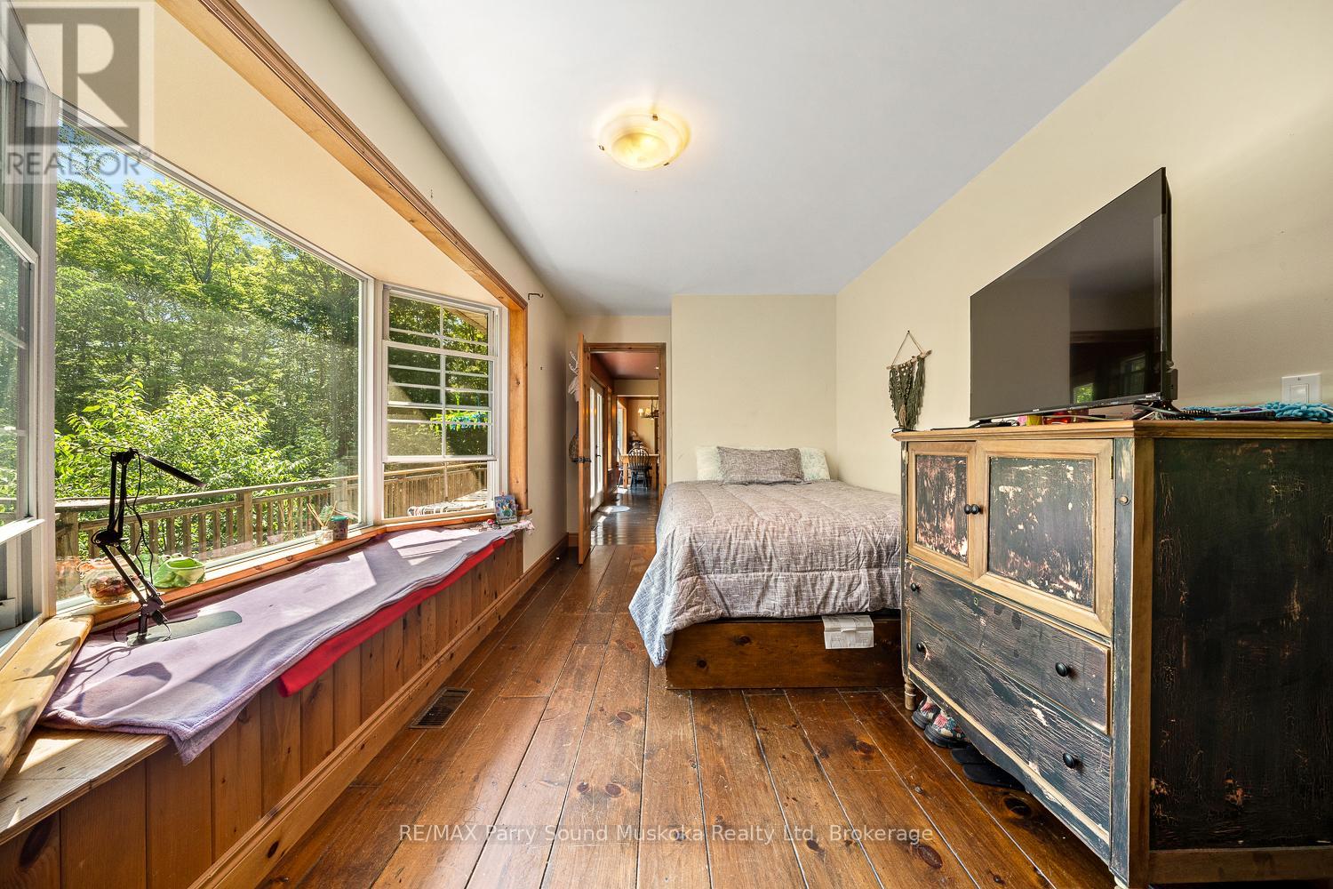 246 High Street, Georgian Bay, Ontario  P0C 1H0 - Photo 28 - X12493482