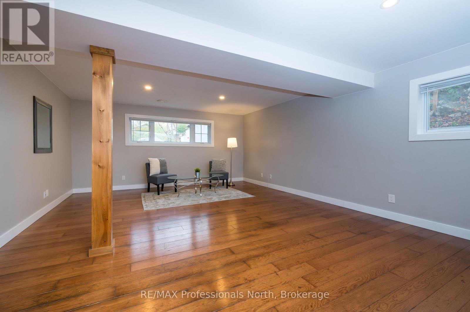 45 Yonge Street S, Huntsville, Ontario  P1H 1V1 - Photo 25 - X12493570