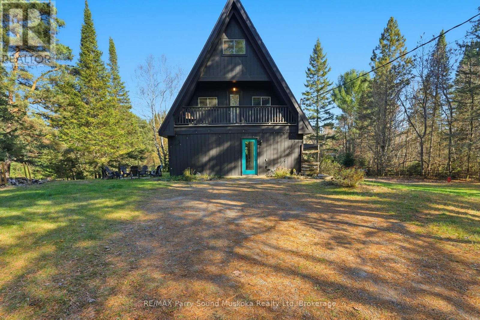 39 Groeger Road, Huntsville, Ontario  P1H 2J4 - Photo 4 - X12494270