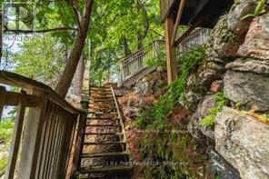 1033 Bayview Point Road, Lake Of Bays, Ontario  P0A 1H0 - Photo 39 - X12494562