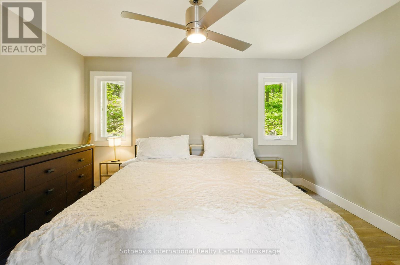 6394 Go Home Lake Shore, Georgian Bay, Ontario  L0K 1S0 - Photo 11 - X12496144