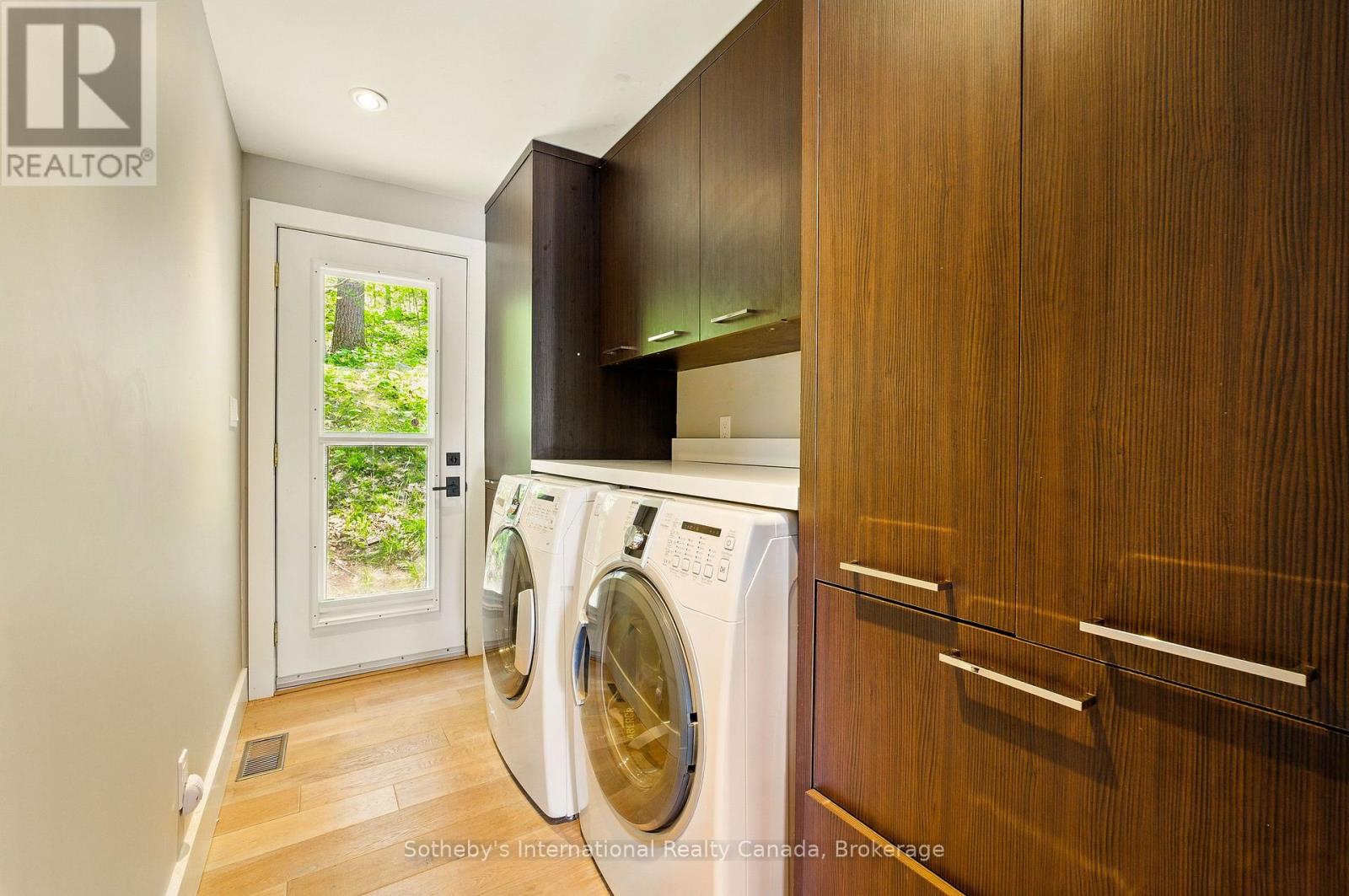 6394 Go Home Lake Shore, Georgian Bay, Ontario  L0K 1S0 - Photo 17 - X12496144