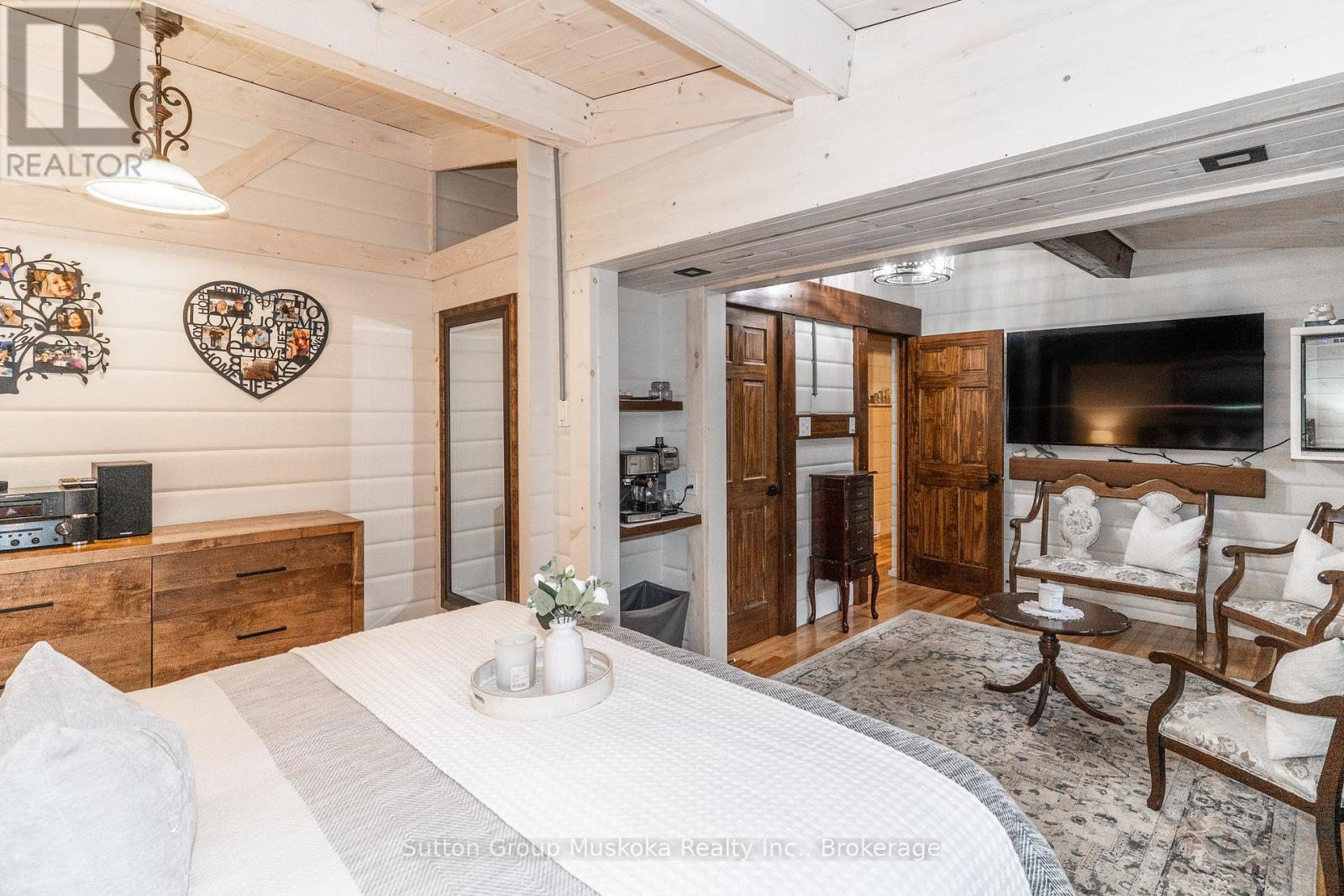 236 Hoodstown Road, Huntsville, Ontario  P1H 2J2 - Photo 29 - X12497082