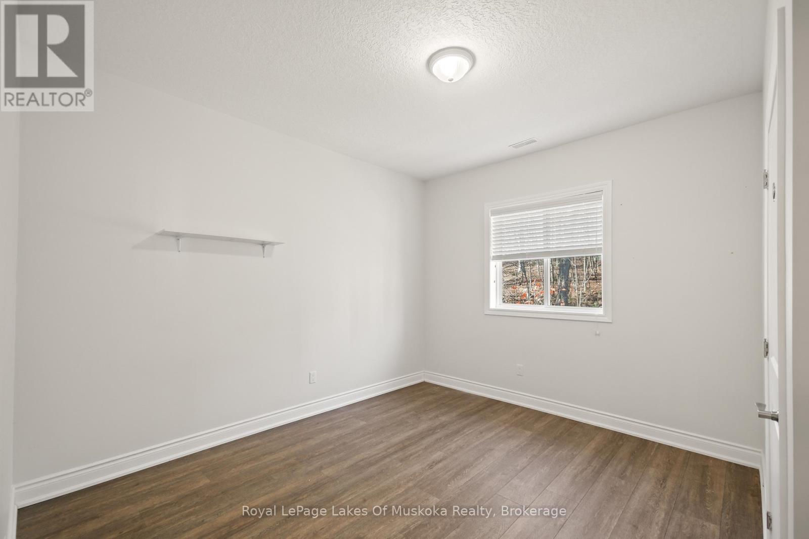 12 Macarthur Drive, Bracebridge, Ontario  P1L 0A8 - Photo 16 - X12497484