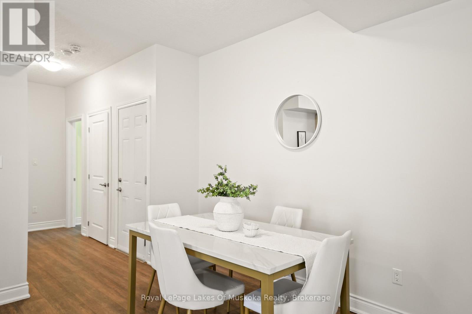 12 Macarthur Drive, Bracebridge, Ontario  P1L 0A8 - Photo 26 - X12497484